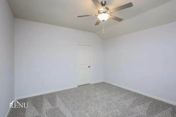 300 Blue Buffalo St — Photo 12
