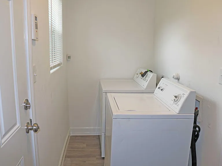 2120 Monterey St #102 — Photo 14
