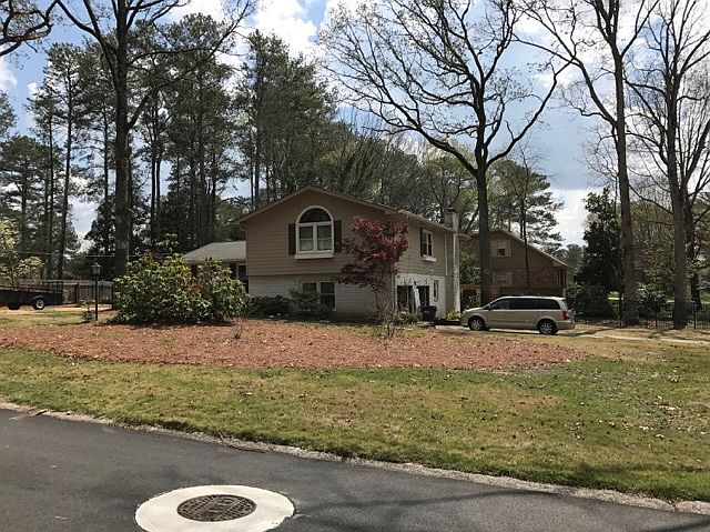 1st image of 2956 Haverford Ln SE