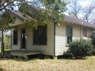 2695 Euclid St, Beaumont, TX 77705