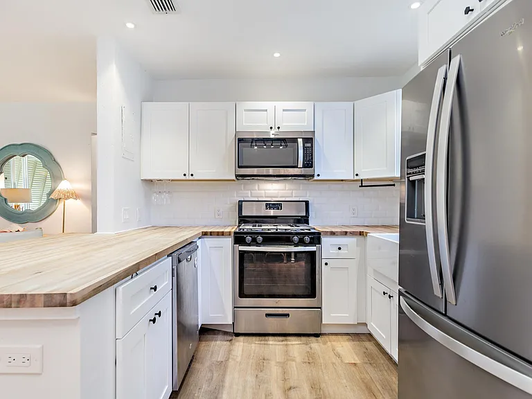 5409 Mesa Trl — Photo 9
