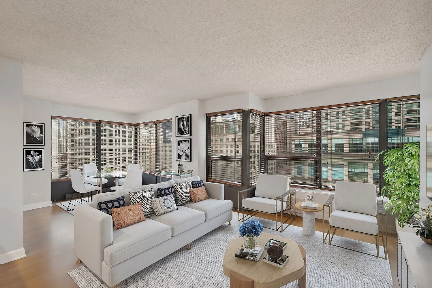 1 bed, 995 sqft, $2,500 — Photo 1