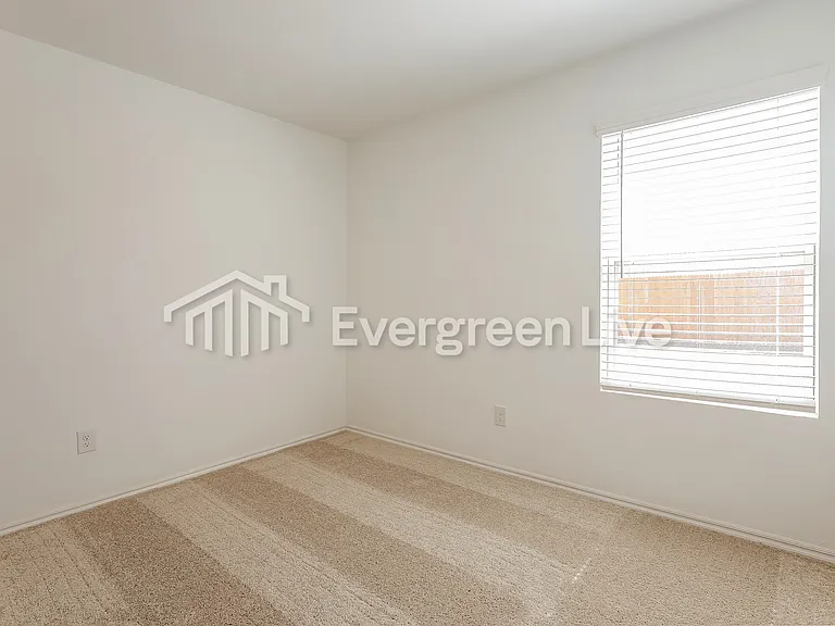 10912 SW 22nd St — Photo 12