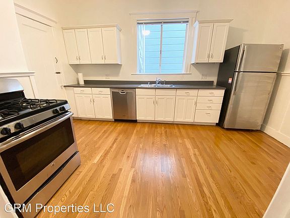 4th image of 710 Clayton St #4