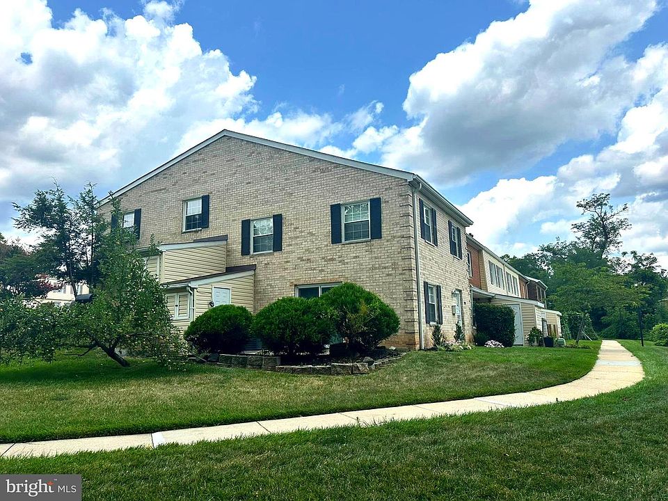 1st image of 9170 Hitching Post Ln Unit G