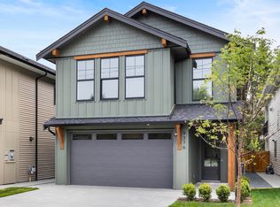 9376 McNaught Rd, Chilliwack, BC V2P6E9