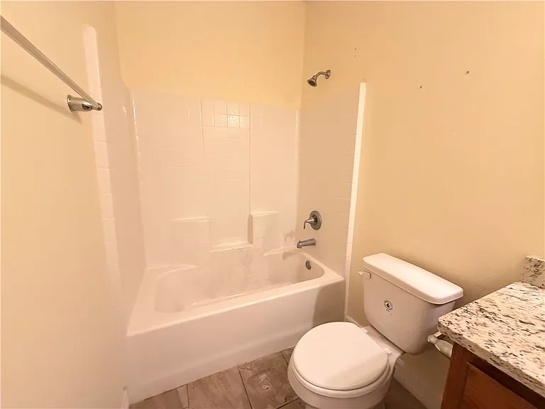 1816 Chesapeake Bay Dr — Photo 31