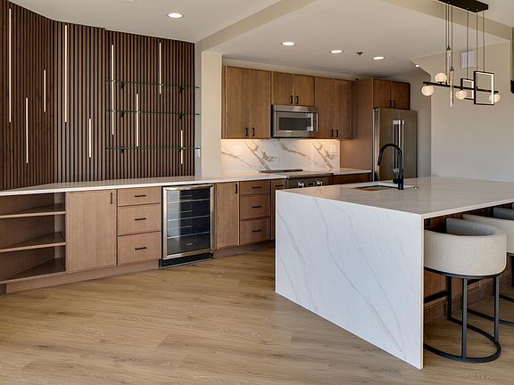 2nd image of 600 Harbor Blvd Unit 1002