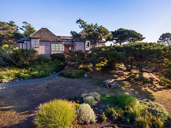 2nd image of 45451 Drifters Reef Dr