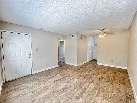 3rd image of 2221-23 Q St #7