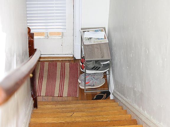 4th image of 3012 Park Ave #2