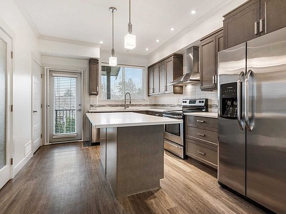 3rd image of 5756 Promontory Rd #19