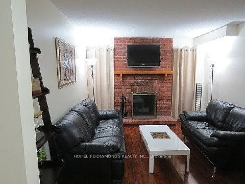 40 Harley Dr — Photo 4