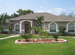 3319 River Cove Dr, Tampa, FL 33614