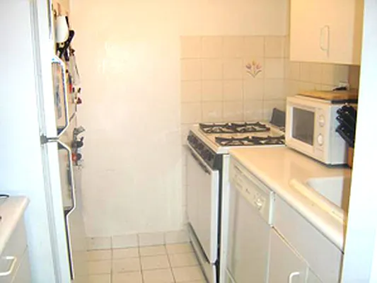 Rented by Corcoran | media 26