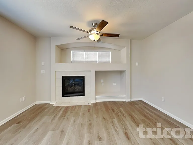 16565 Humboldt St — Photo 5