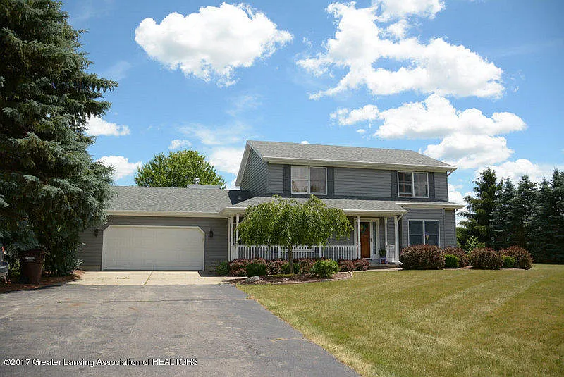 265 Ives Rd photo 1