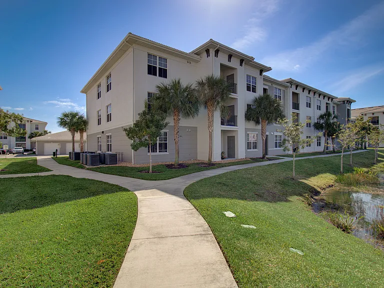 Coralina Apartments | Cape Coral, FL | Pristine Walking Paths
