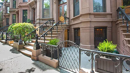 Rented by Garfield Realty 