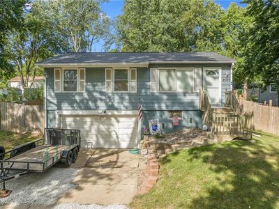2124 S Aqueduct Pl, Independence, MO, 64057
