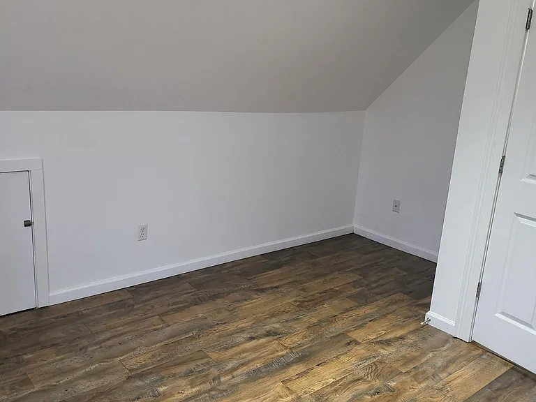 138 Greenwich Ave — Photo 22
