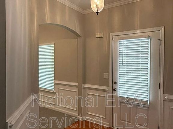 2nd image of 19 Black Diamond Dr