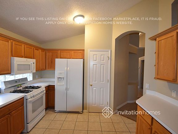 4th image of 5611 Hawkgrove Pl