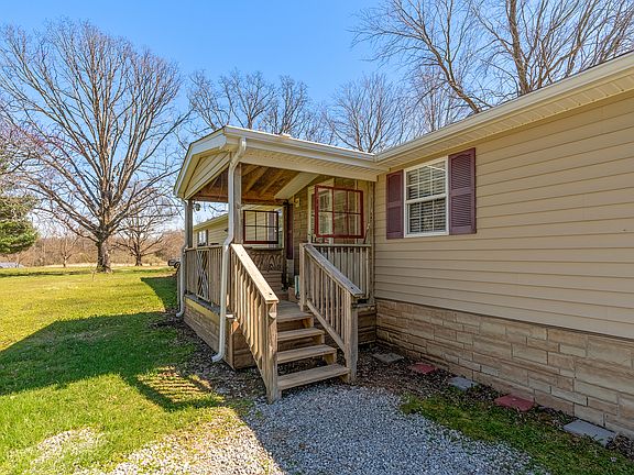 3rd image of 20393 Galatia Post Rd