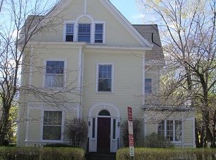 220 Lawrence St APT 1, New Haven, CT 06511