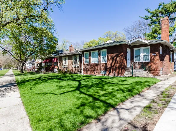 10623 S Church St, Chicago, IL 60643