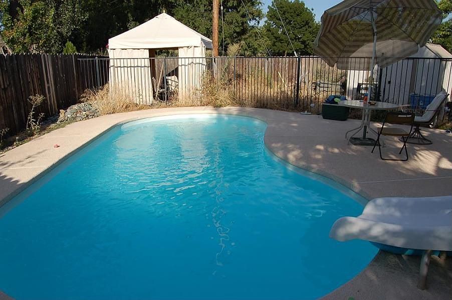 2nd image of 2934 Sandstone Dr