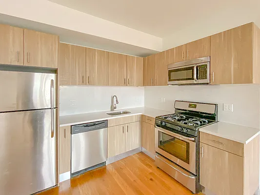 Rented by MySpaceNYC | media 29