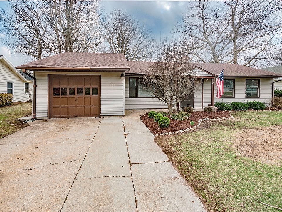 127 Tilton Park Dr, Dekalb, IL 60115 Zillow