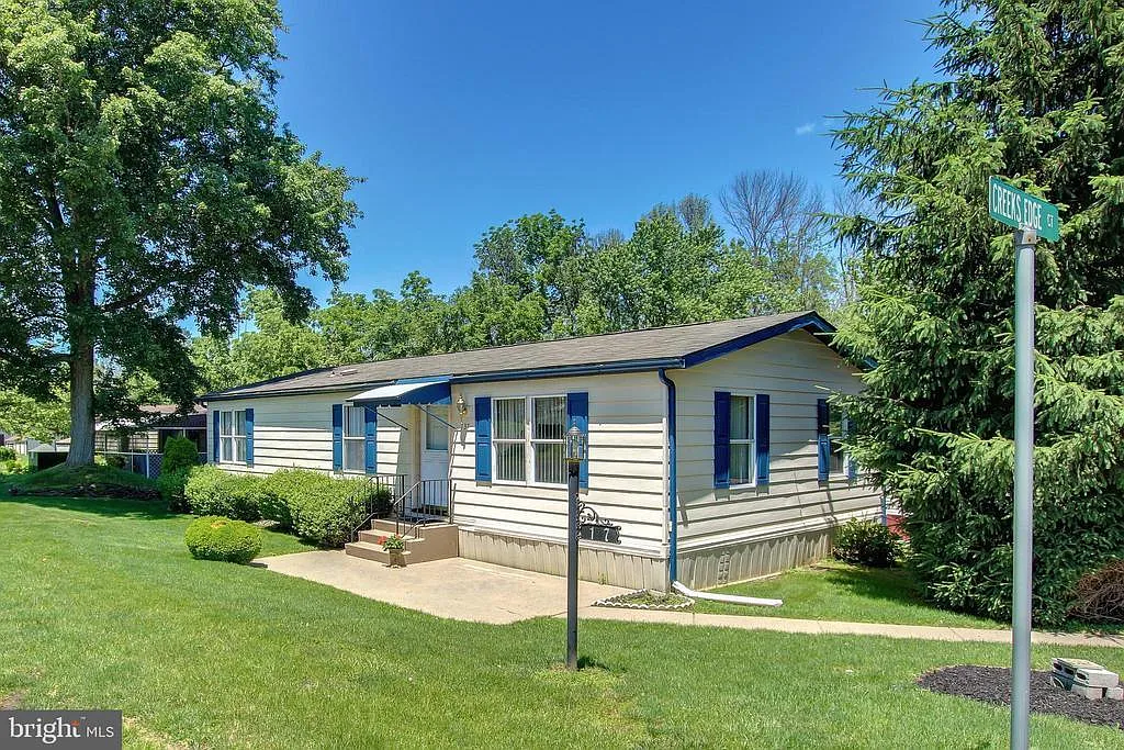 137 Creeks Edge Ct photo 1