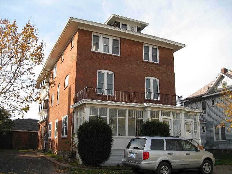 1st image of 1105 Hammond Ave #1