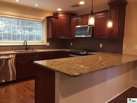 3rd image of 2715 Indian Mound Blvd #10