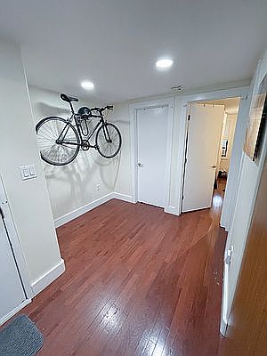 3rd image of 725 Driggs Ave #1G
