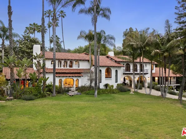 9451 Sunset Blvd, Beverly Hills, CA 90210