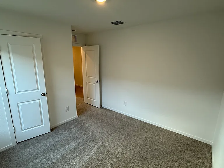 10021 Southwest Dr — Photo 9