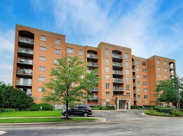 6801 N Milwaukee Ave APT 410, Niles, IL 60714