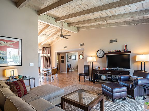 4th image of 851 N Calle De Mimosas