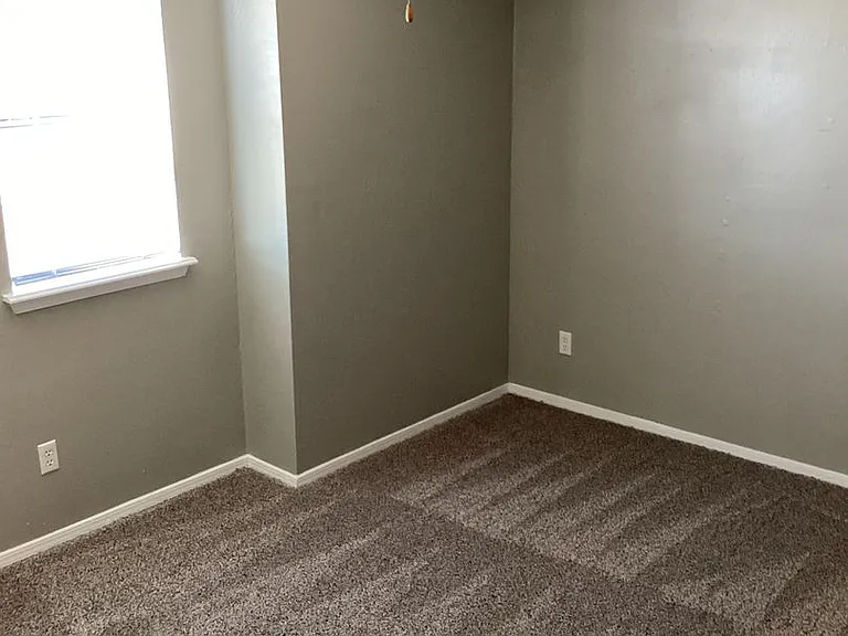 The Bryant Apartment Homes — Photo 23