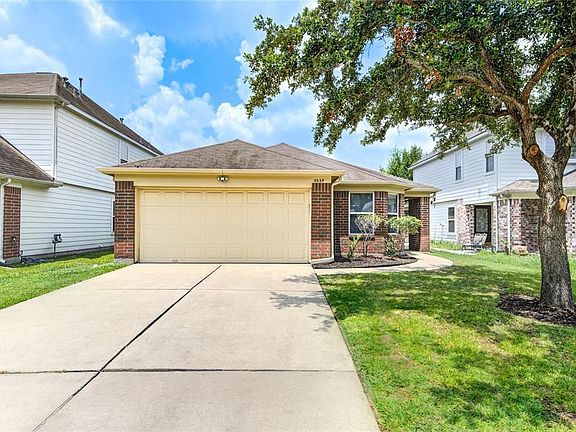 2nd image of 3639 Barkers Crossing Ave