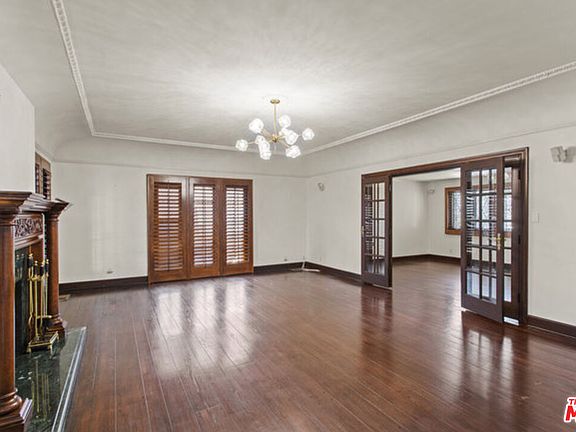 5th image of 6144 Barrows Dr