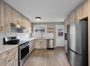 800 Valhalla Dr #17, Kamloops, BC V2B 1R8