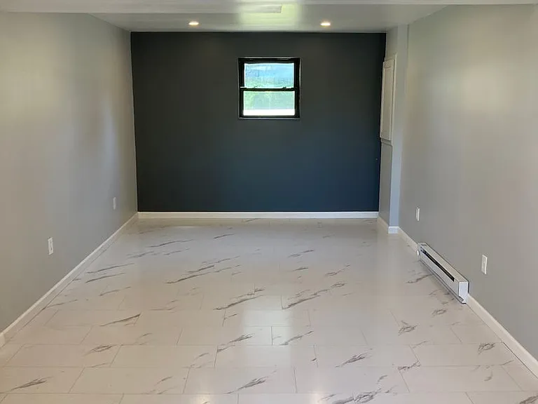 720 Water St — Photo 1