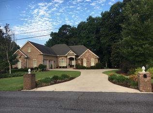 2616 Rolling Meadows Dr, Jasper, AL 35503
