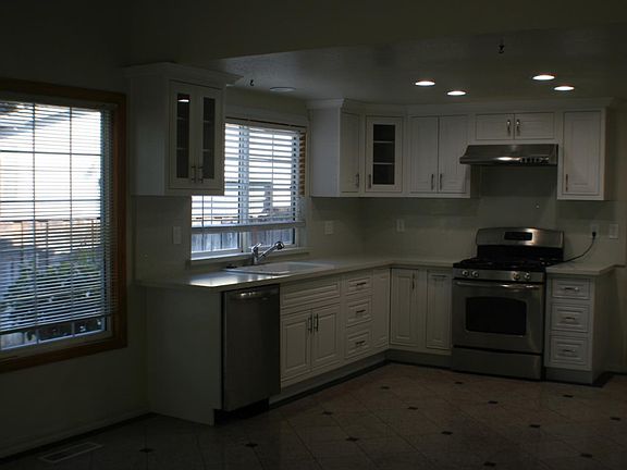 3rd image of 143 Cadwell Ct