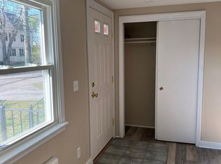 15 Rhodes Pl, Hingham, MA 02043