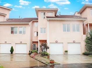 147 Tennyson Dr, Staten Island, NY 10308
